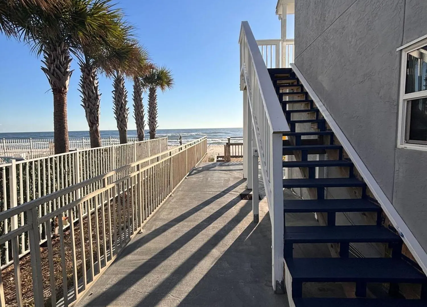 Daire Front Beach Retreat B1 Panama City Beach