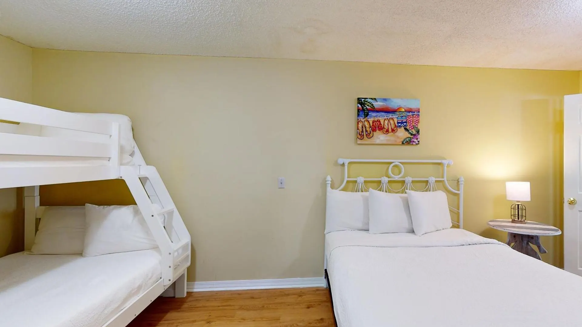 Front Beach Retreat B1 Panama City Beach Daire